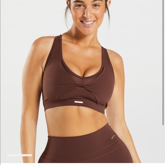 NEWLY RELEASED GYM SHARK WHITNEY SIMMONS BRA/LEGGINGS !! BOTH OUT OF STOCK. - Picture 2 of 7